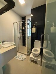 Lakepoint Condominium (D22), Condominium #490113821